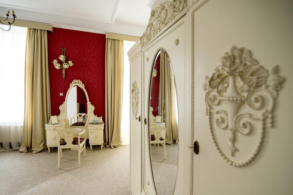 Palac Piorunow & Spa Квятковице Экстерьер фото