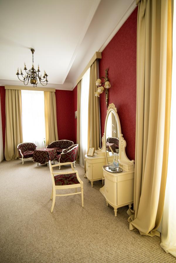 Palac Piorunow & Spa Квятковице Экстерьер фото